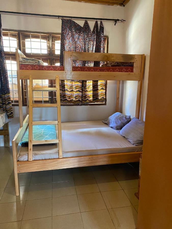 Hidden Valley Backpackers Iringa 外观 照片